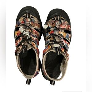 Multicolor Keen hiking shoes M9|W11